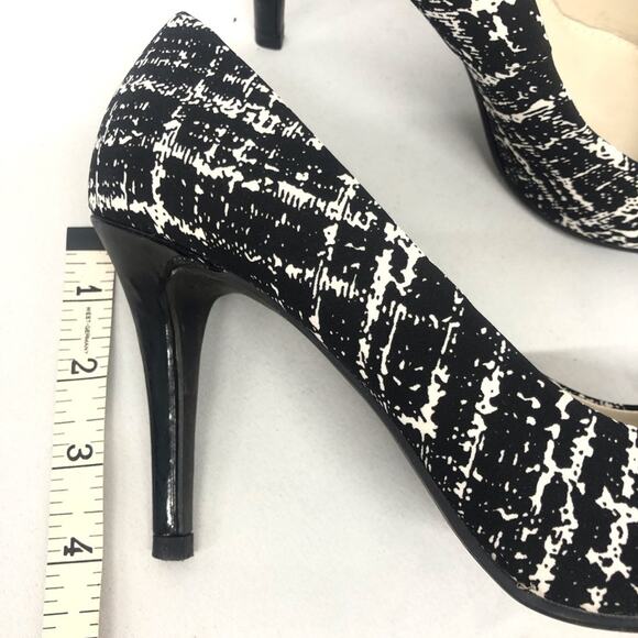 Metaphor Black White Slip On Heel Graphic Windowpane pattern 4 inch Women's 8.5M - Picture 15 of 16
